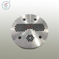 Стальной трубчатый лист, плакированный титаном, путем сварки взрывом